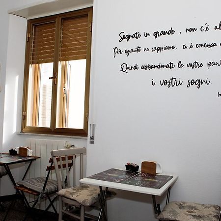 Bed and Breakfast Santu Bustianu Orgosolo Exterior foto